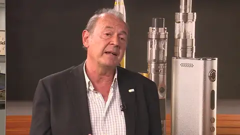 El presidente de la Red Europea para el Fin del Tabaco: "Al introducir el vapeador volvemos a tener el hábito de fumar" El presidente de la Red Europea para el Fin del Tabaco: "Al introducir el vapeador volvemos a tener el hábito de fumar"
