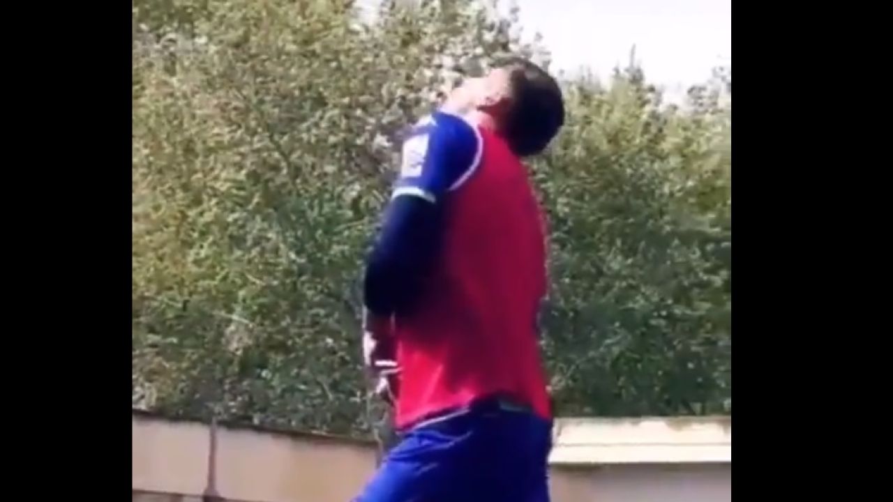 Joaquin Sanchez Bailando En El Vestuario