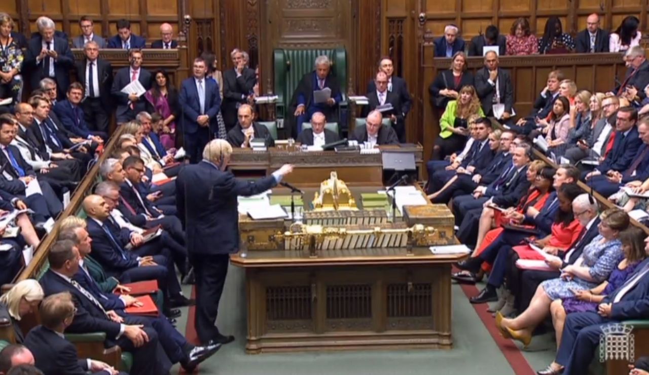 Johnson pierde el control del parlamento británico Johnson pierde el control del parlamento británico