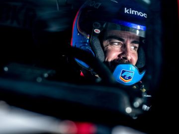 Fernando Alonso, a los mandos del Toyota