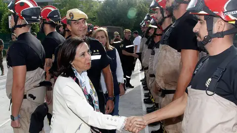Robles a la UME: Hay mucho por hacer todavía, es una situación casi dantesca Robles a la UME: Hay mucho por hacer todavía, es una situación casi dantesca