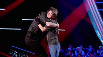 Melendi consigue la peculiar voz de Sof&iacute;a Esteban: &ldquo;Siempre busco algo que sea diferente y me emocione&rdquo;