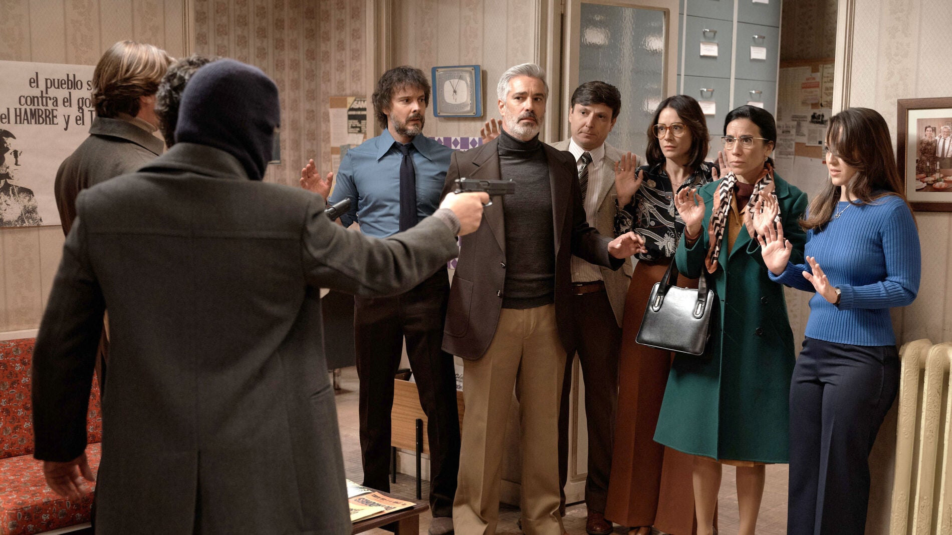 La octava temporada arranca con un peligroso asalto al bufete de abogados