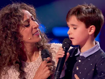 Rosario Flores y Daniel García cantan ‘Qué bonito’ en las Audiciones a ciegas de ‘La Voz Kids’ Rosario Flores y Daniel García cantan ‘Qué bonito’ en las Audiciones a ciegas de ‘La Voz Kids’