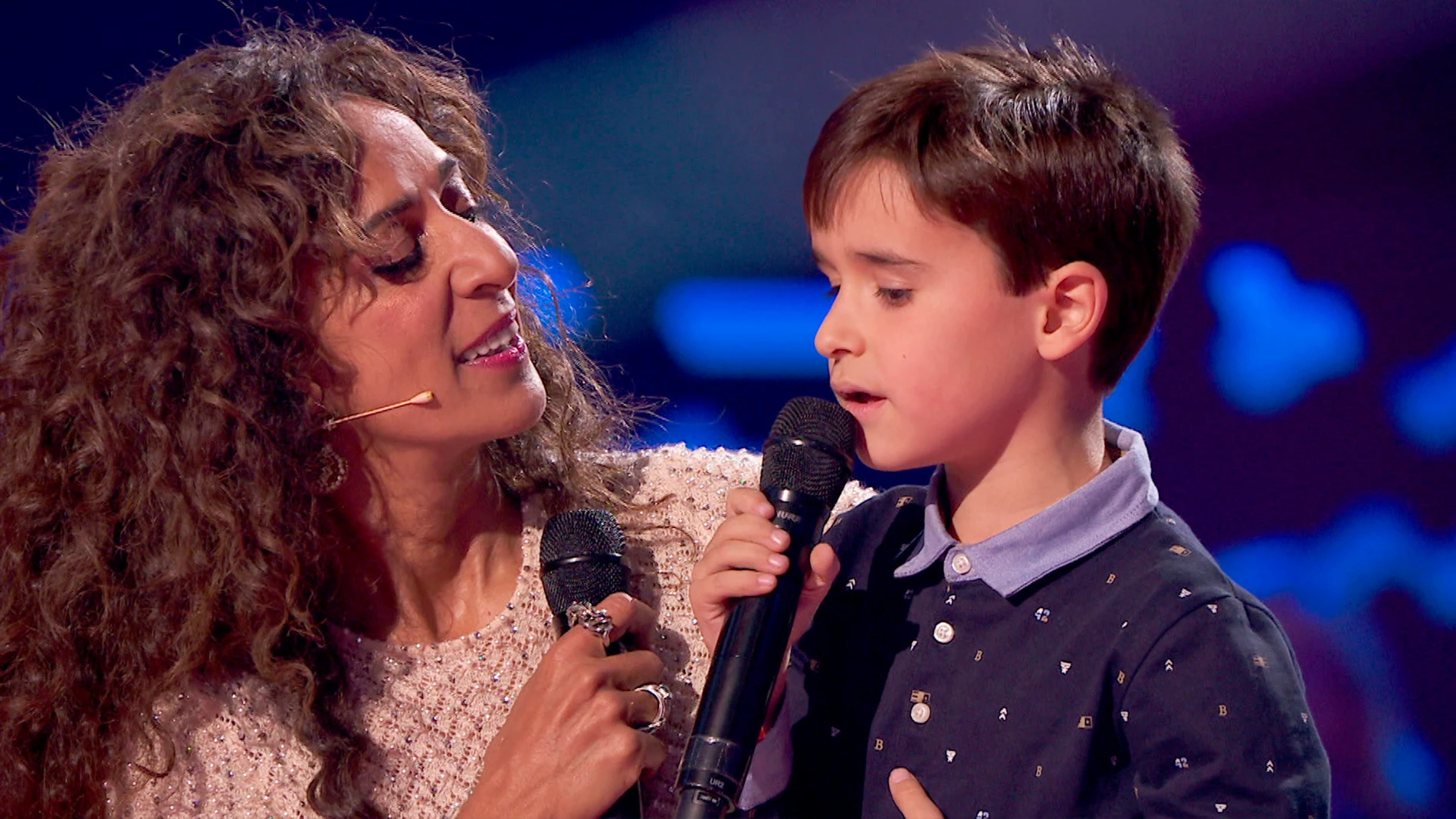 Rosario Flores y Daniel García cantan ‘Qué bonito’ en las Audiciones a ciegas de ‘La Voz Kids’