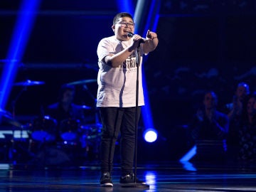 Alan Brizuela canta ‘Ya me enteré’ en las Audiciones a ciegas de ‘La Voz Kids’