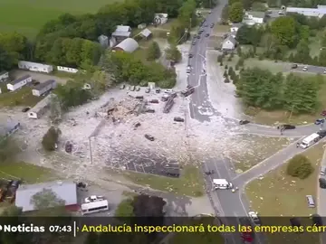 EXPLOSION EXPLOSION