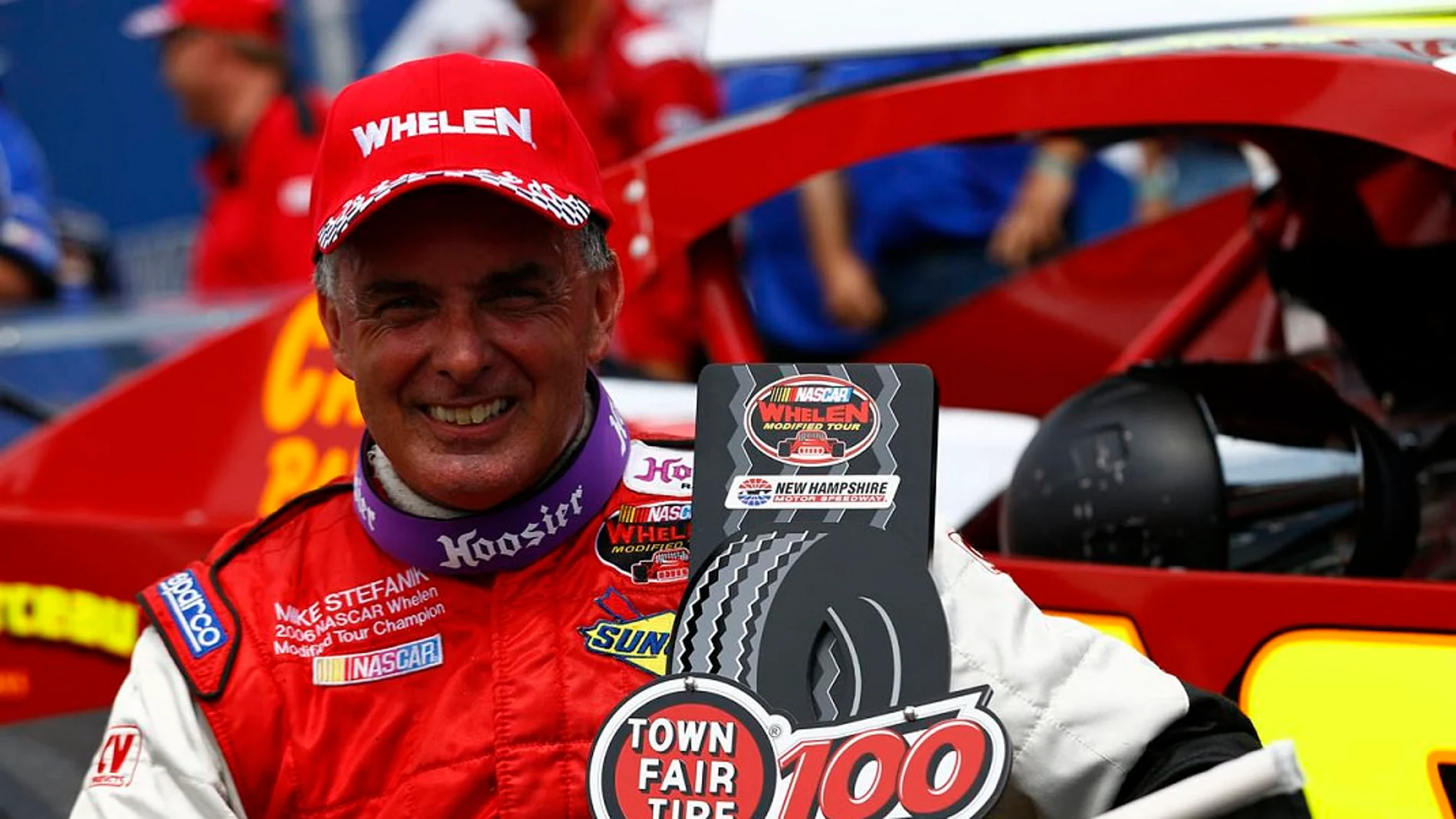 Mike Stefanik, piloto de la NASCAR Mike Stefanik, piloto de la NASCAR
