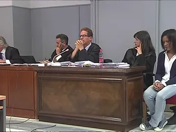 El abogado de la familia de Gabriel Cruz: "Cómo iba a pensar ese angelico que quien se acuesta con su padre le va a quitar la vida" El abogado de la familia de Gabriel Cruz: "Cómo iba a pensar ese angelico que quien se acuesta con su padre le va a quitar la vida"