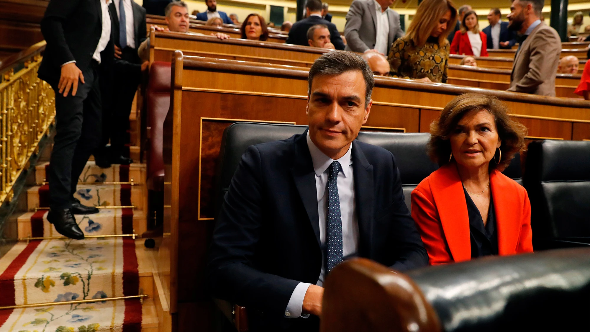 Pedro Sánchez junto a Carmen Calvo en la sesión de control al Gobierno Pedro Sánchez junto a Carmen Calvo en la sesión de control al Gobierno