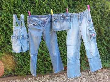 Cómo evitar que tus pantalones vaqueros destiñan al lavarlos