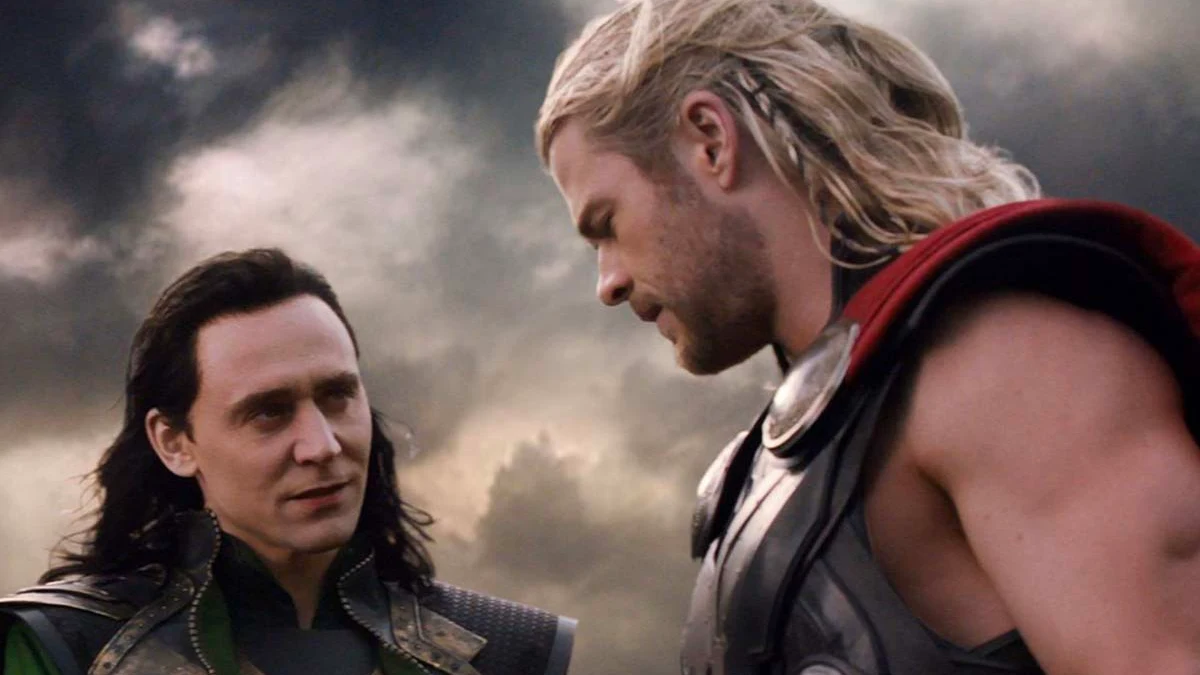 Loki (Tom Hiddleston) y Thor (Chris Hemsworth) Loki (Tom Hiddleston) y Thor (Chris Hemsworth)