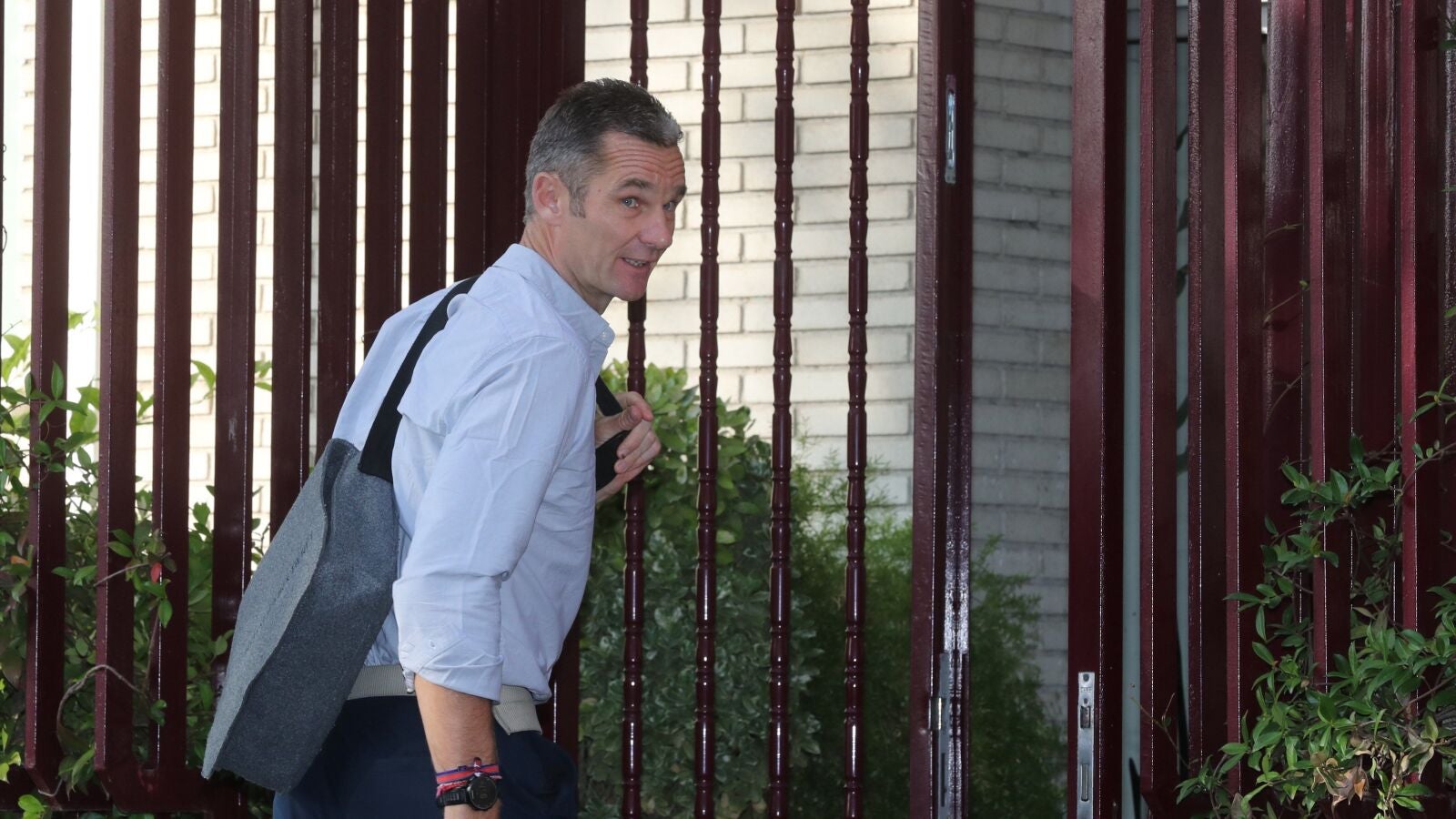 Iñaki Urdangarin comerá con sus compañeros en su primer día de voluntariado