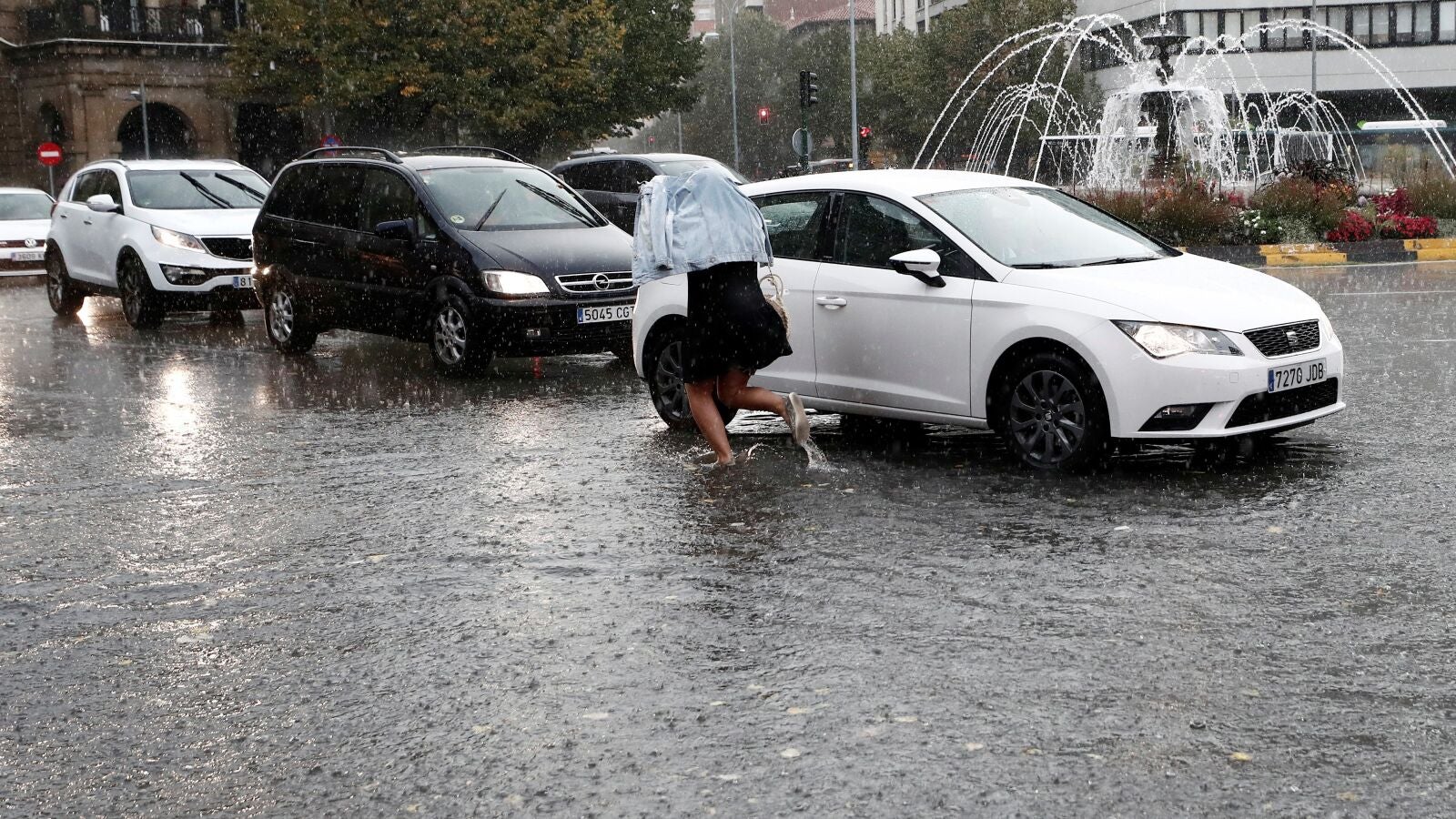 Las lluvias dejan inundaciones en Pamplona
