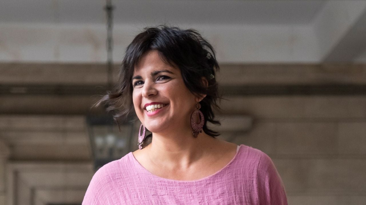 La respuesta de Teresa Rodríguez a Juanma Moreno por su acuerdo con Vox: "Jesucristo fue un inmigrante" - Antena 3 Noticias
