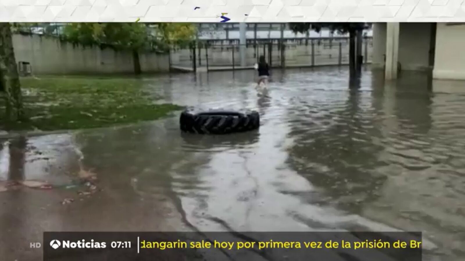 Una fuerte tromba de agua cae en las últimas horas en varios municipios Navarros