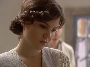 Matías sorprende a Marcela Matías sorprende a Marcela