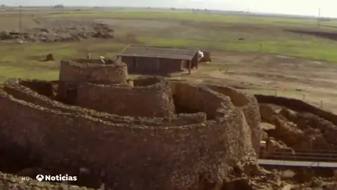 Antena 3 Noticias visita La Motilla del Azuer, el pozo más antiguo de la Península Ibérica Antena 3 Noticias visita La Motilla del Azuer, el pozo más antiguo de la Península Ibérica