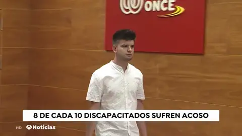 La historia de superación de dos jóvenes con discapacidad que superaron el bullying: "Me da mucha pena cómo me han tratado" La historia de superación de dos jóvenes con discapacidad que superaron el bullying: "Me da mucha pena cómo me han tratado"