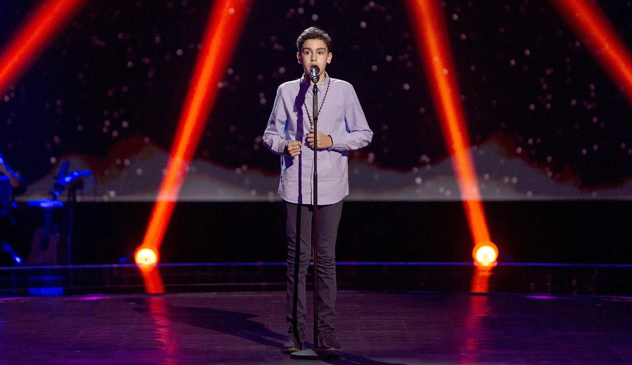 Hugo Sánchez canta ‘Madre mía de la Esperanza” en las Audiciones a ciegas de ‘La Voz Kids’