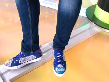 Las espectaculares zapatillas con las que una concursante rinde homenaje a 'La ruleta de la suerte' 