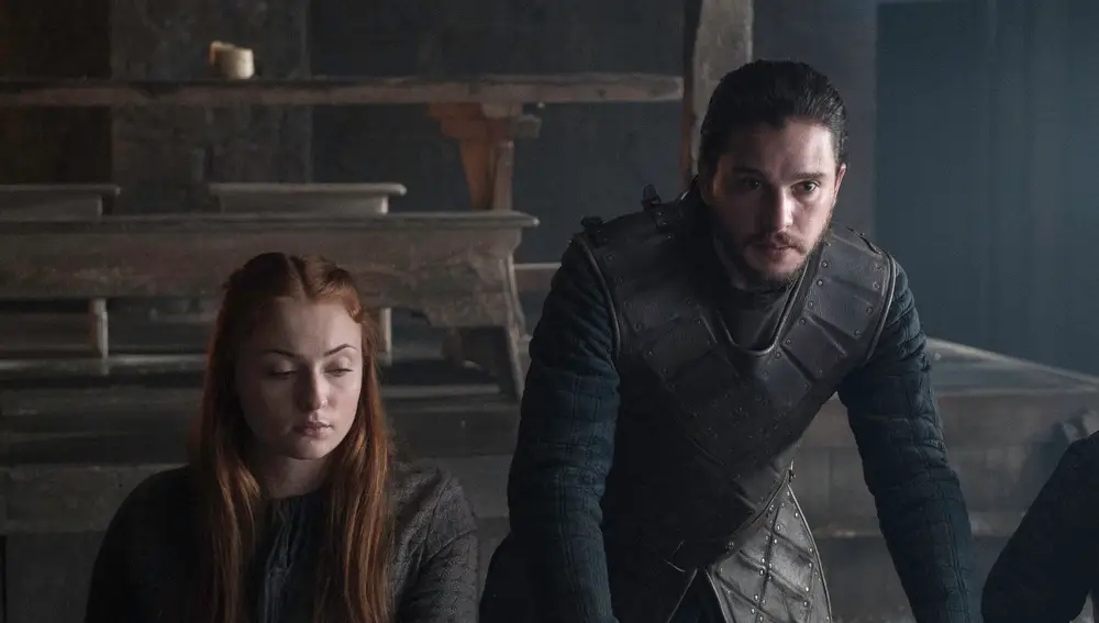 Sophie Turner y Kit Harington, Sansa Stark y Jon Snow en 'Juego de Tronos'