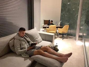 Mensaje de Cristiano durante la gala the Best Mensaje de Cristiano durante la gala the Best