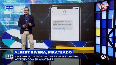 Así habrían 'hackeado' el móvil a Albert Rivera: Respondiendo a un mensaje de 'WhatsApp'