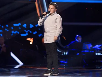 Chavito canta ‘Cuando nadie me ve’ en las Audiciones a ciegas de ‘La Voz Kids’ Chavito canta ‘Cuando nadie me ve’ en las Audiciones a ciegas de ‘La Voz Kids’