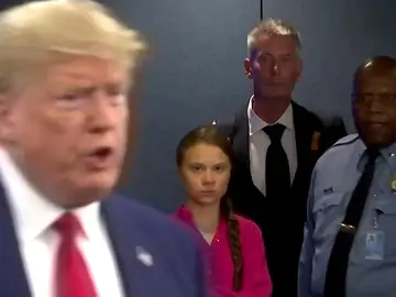 Greta Thunberg al ver pasar a Trump Greta Thunberg al ver pasar a Trump