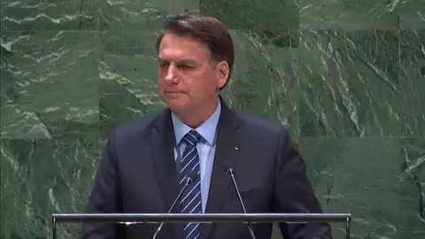 Bolsonaro: "El Amazonas no es patrimonio de la humanidad, no son los pulmones de la tierra" Bolsonaro: "El Amazonas no es patrimonio de la humanidad, no son los pulmones de la tierra"