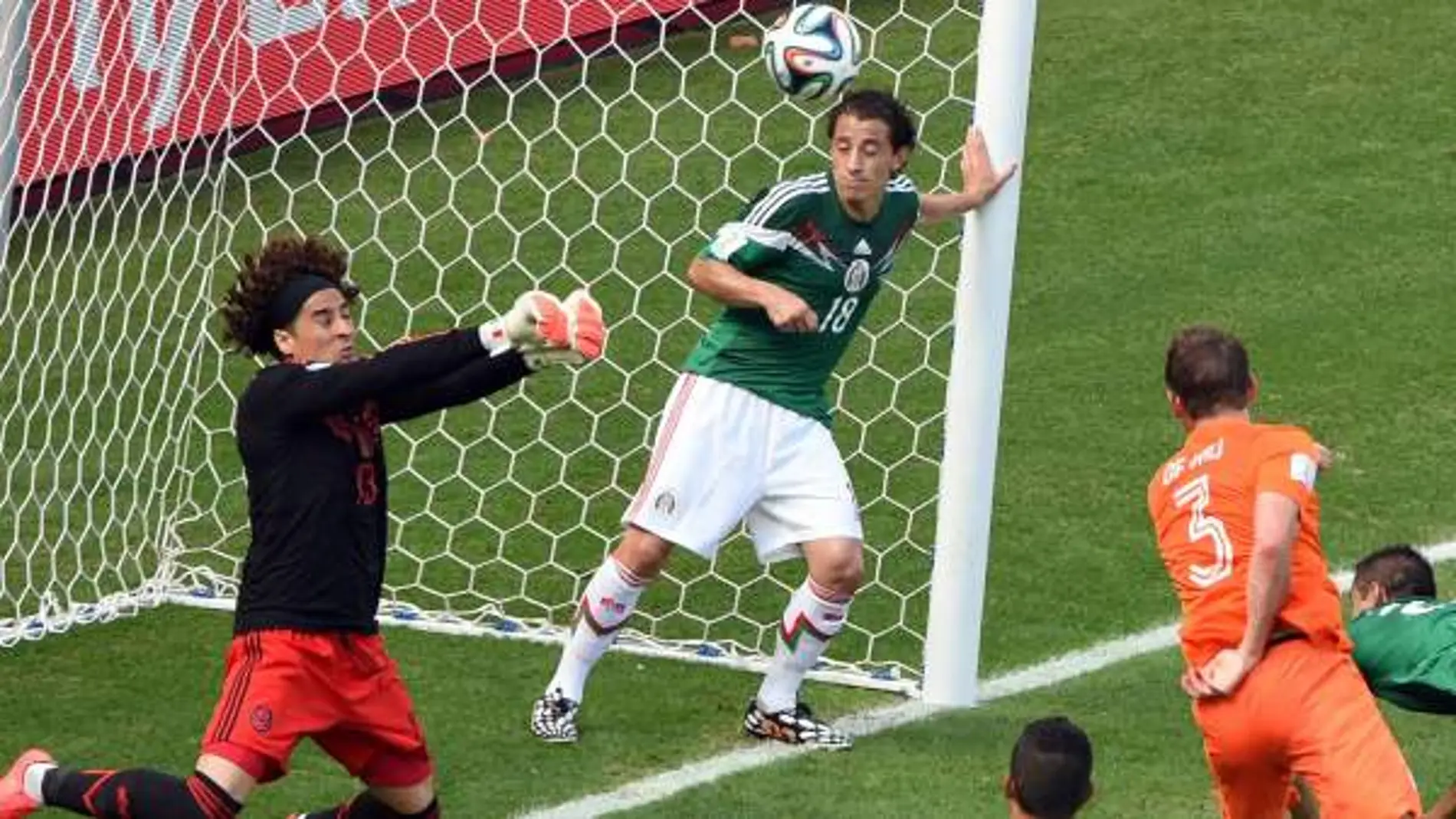 Escandalo en fútbol azteca Escandalo en fútbol azteca