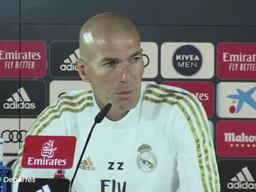 Zidane, sobre la plaga de lesiones en el Real Madrid: "Preocupado no estoy, molesto sí" Zidane, sobre la plaga de lesiones en el Real Madrid: "Preocupado no estoy, molesto sí"
