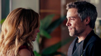 Mario sorprende a Marta con su respuesta: 