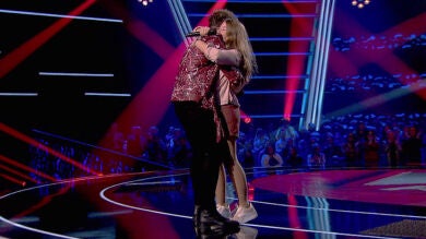 David Bisbal se lleva la voz de Adriana Tonda a su equipo: “Muchas gracias por tu confianza”