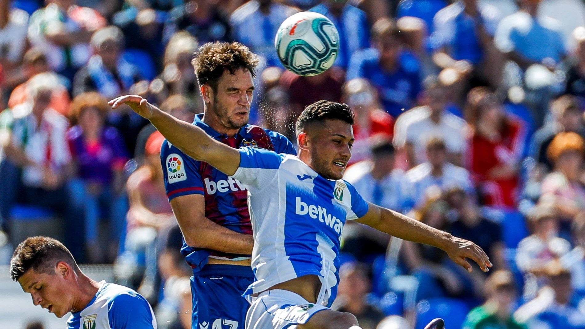 Momento del partido entre Leganés y Levante en Butarque Momento del partido entre Leganés y Levante en Butarque