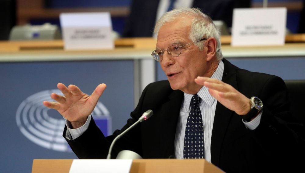 Josep Borrell durante su examen para ser designado jefe de la diplomacia europea