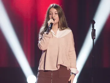 Adriana Tonda dedica a los coaches la canción ‘Procuro olvidarte’ en ‘La Voz Kids’ Adriana Tonda dedica a los coaches la canción ‘Procuro olvidarte’ en ‘La Voz Kids’
