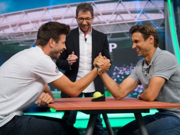 Gerard Piqué y David Ferrer, enfrentados en 'el tenis mental' de 'El Hormiguero 3.0'