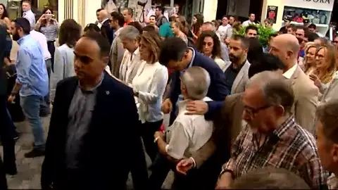 Nueva oferta de Pedro Sánchez: reducir las peonadas necesarias para cobrar el subsidio agrario Nueva oferta de Pedro Sánchez: reducir las peonadas necesarias para cobrar el subsidio agrario