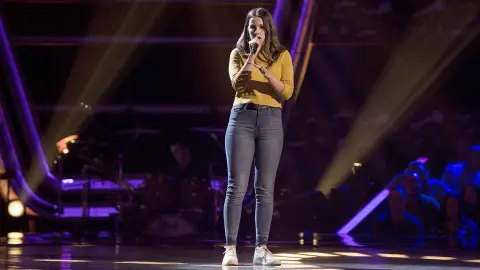 Actuación María Expósito con ‘All I ask’ en las Audiciones a ciegas Actuación María Expósito con ‘All I ask’ en las Audiciones a ciegas