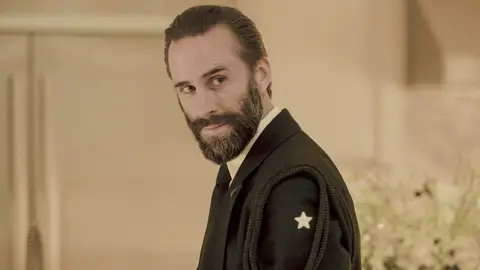 Joseph Fiennes en 'El cuento de la criada' Joseph Fiennes en 'El cuento de la criada'