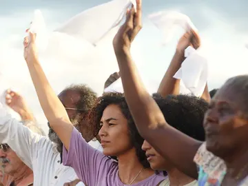 Fotograma de 'Bacarau' Fotograma de 'Bacarau'