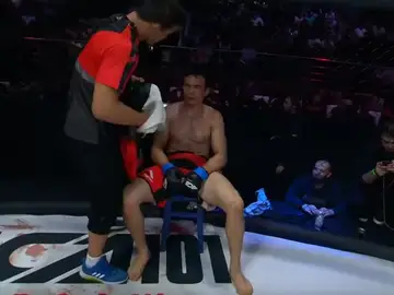 Bekzod Nurmatov en su último combate Bekzod Nurmatov en su último combate