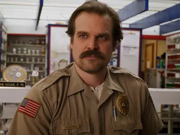 David Harbour en 'Stranger Things' David Harbour en 'Stranger Things'
