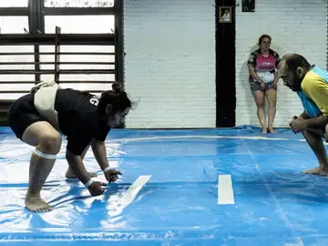 La luchadora de sumo Lidia Arias La luchadora de sumo Lidia Arias