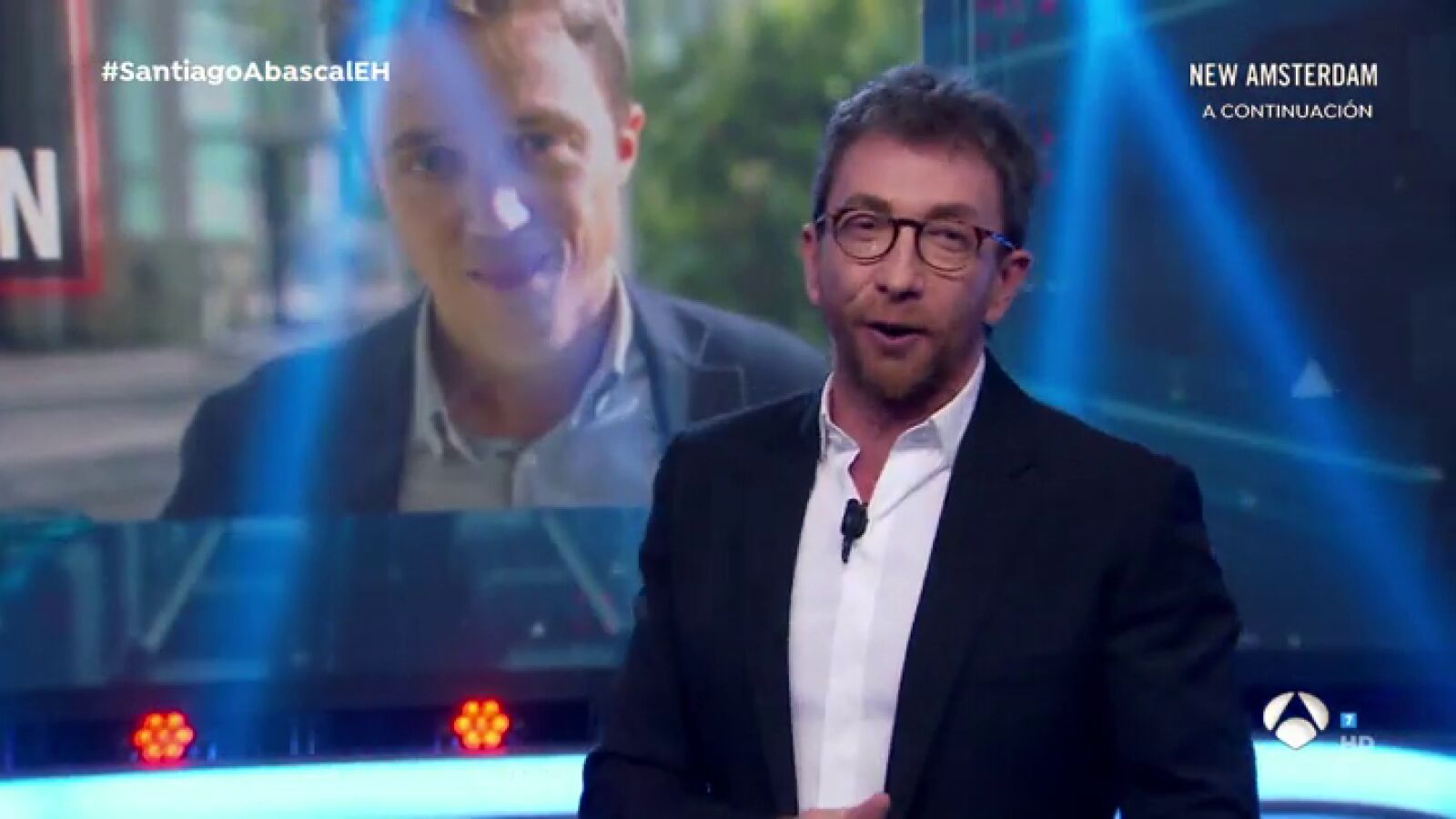 Maribel Verdú, Íñigo Errejón, Luis Figo y Helen Svedin y los Estopa visitan 'El Hormiguero 3.0'