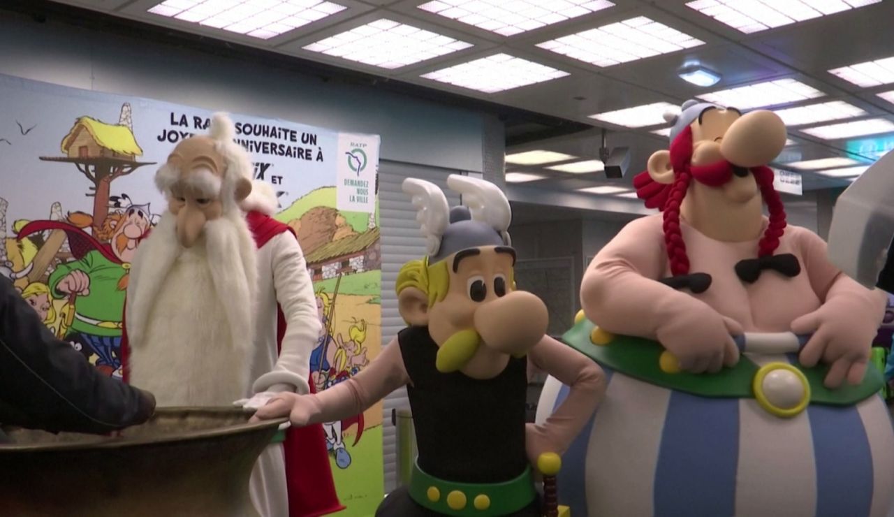 París celebra el 60º aniversario de Astérix y Obélix cambiando el nombre de sus estaciones de metro París celebra el 60º aniversario de Astérix y Obélix cambiando el nombre de sus estaciones de metro