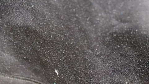 Pelusas en la ropa Pelusas en la ropa