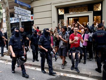 Desalojo de seis familias en Barcelona